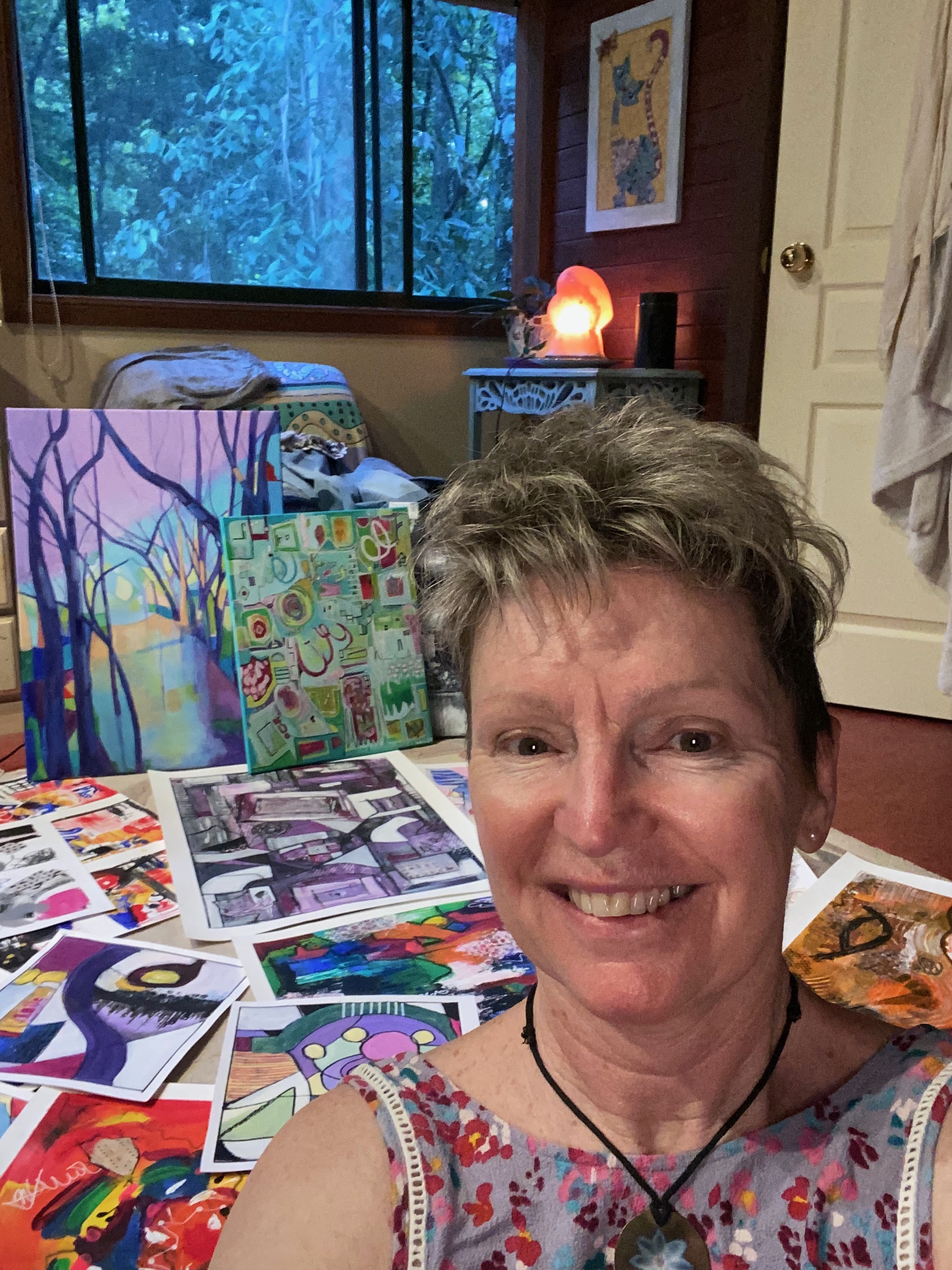 Lexi Caris - Contemporary artist